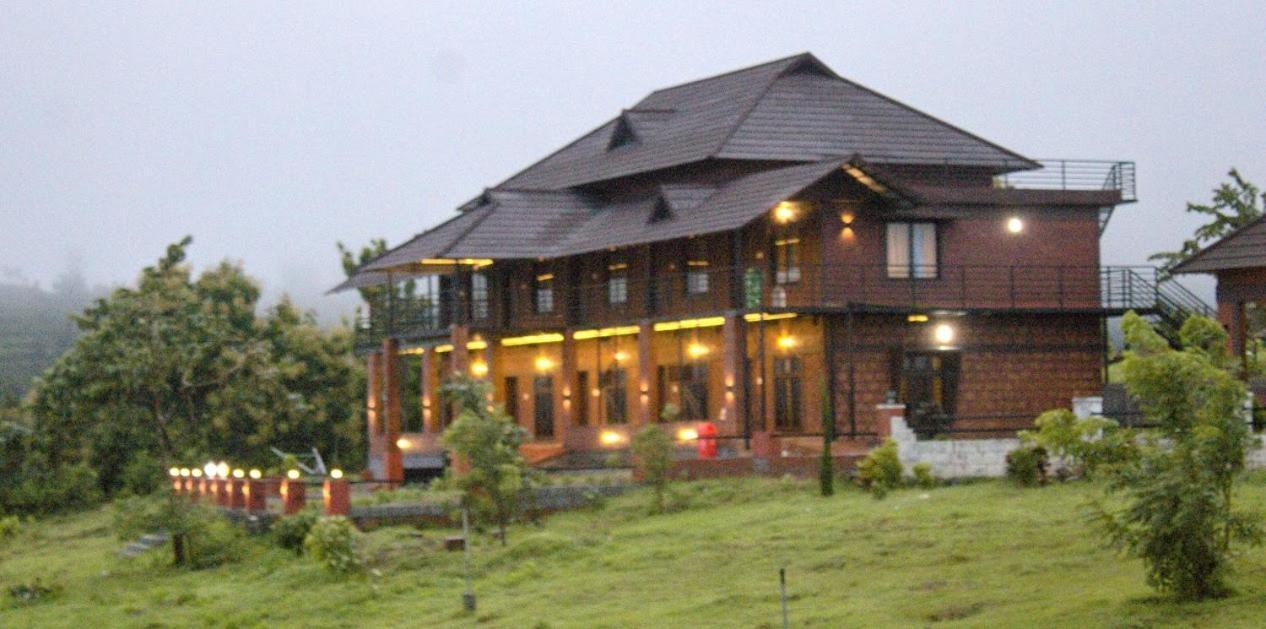 Misty Valley Resort Varagampadi Exteriör bild